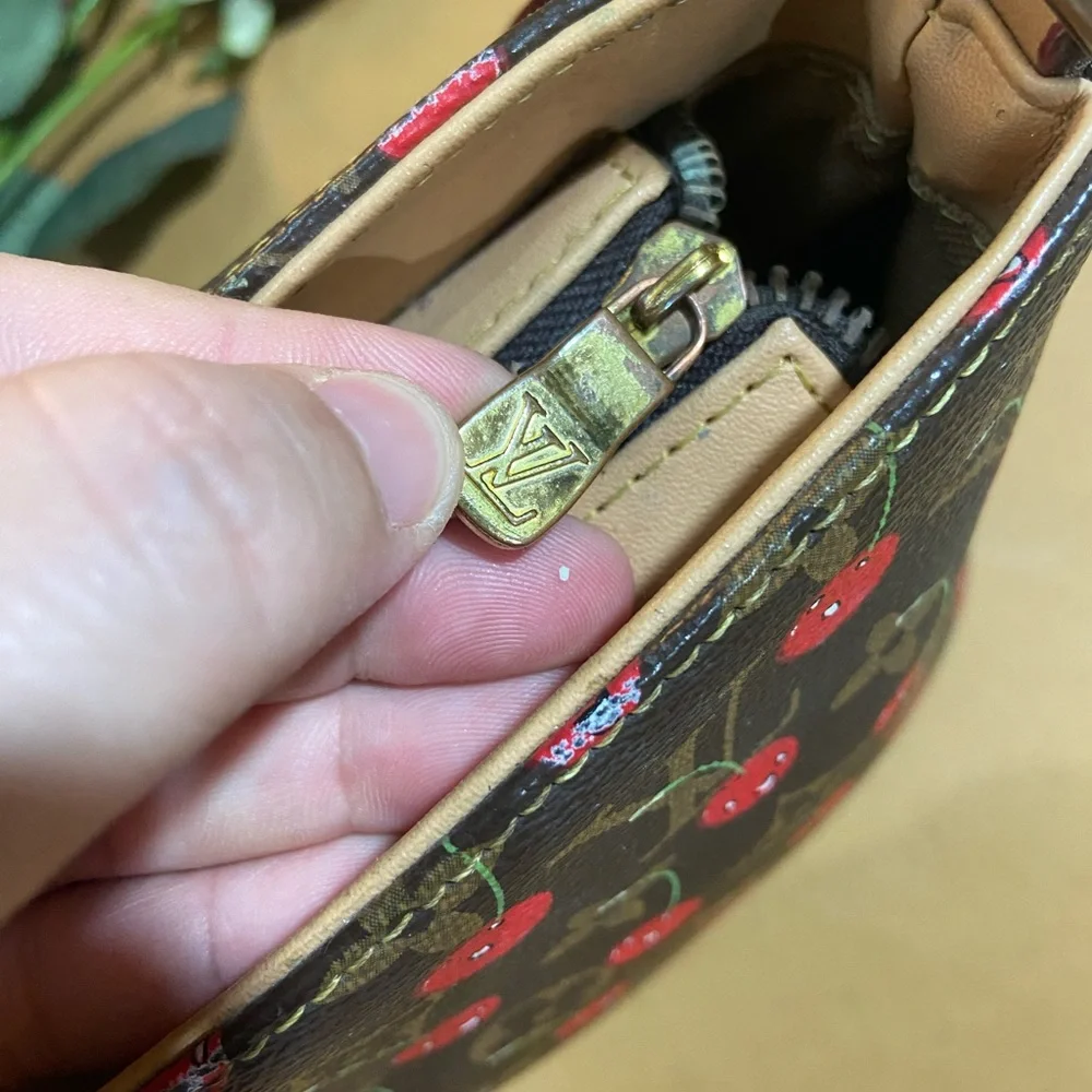Leather Cherry Bag. - Picture 5 of 11